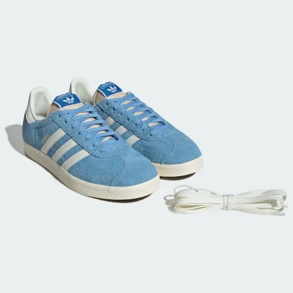 Adidas Men's Gazelle Shoes - Light Blue / Off White / Cream White