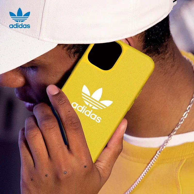 adidas Originals ADICOLOR Snap Case for Apple iPhone