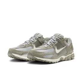 Mens Nike Zoom Vomero 5 Running Shoes - Style HF1553-002, Comfortable and Stylish Athletic Footwear