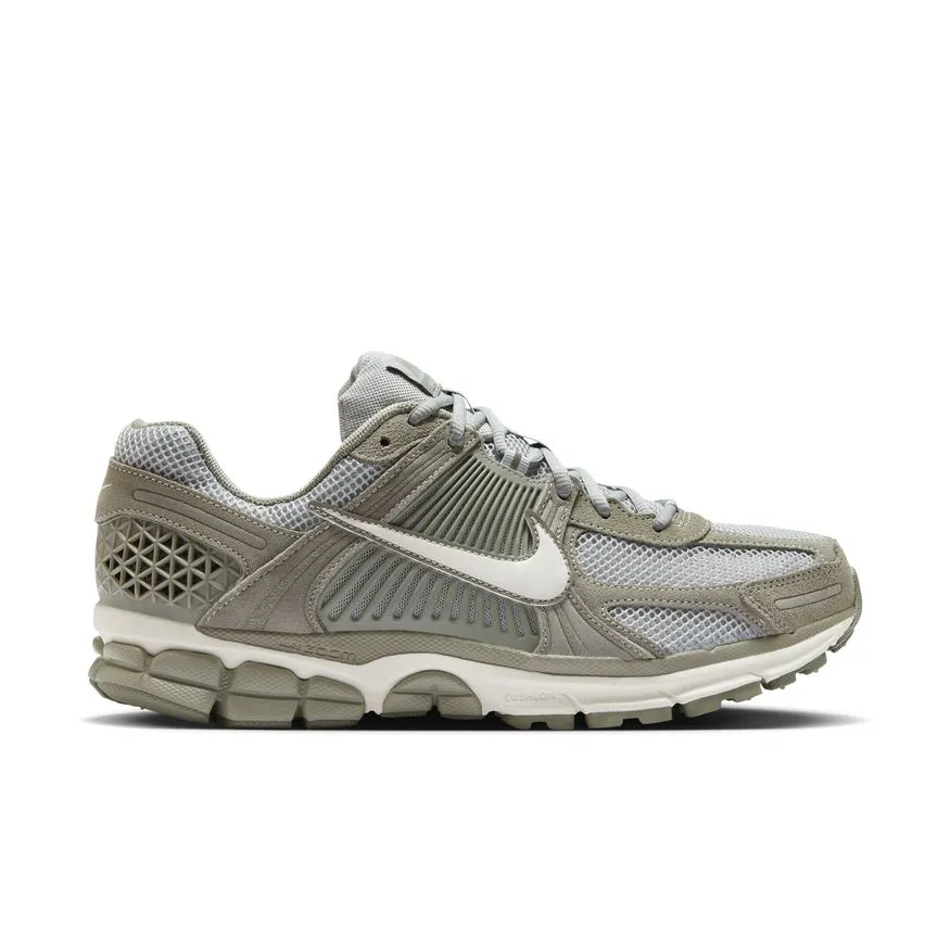 Mens Nike Zoom Vomero 5 Running Shoes - Style HF1553-002, Comfortable and Stylish Athletic Footwear